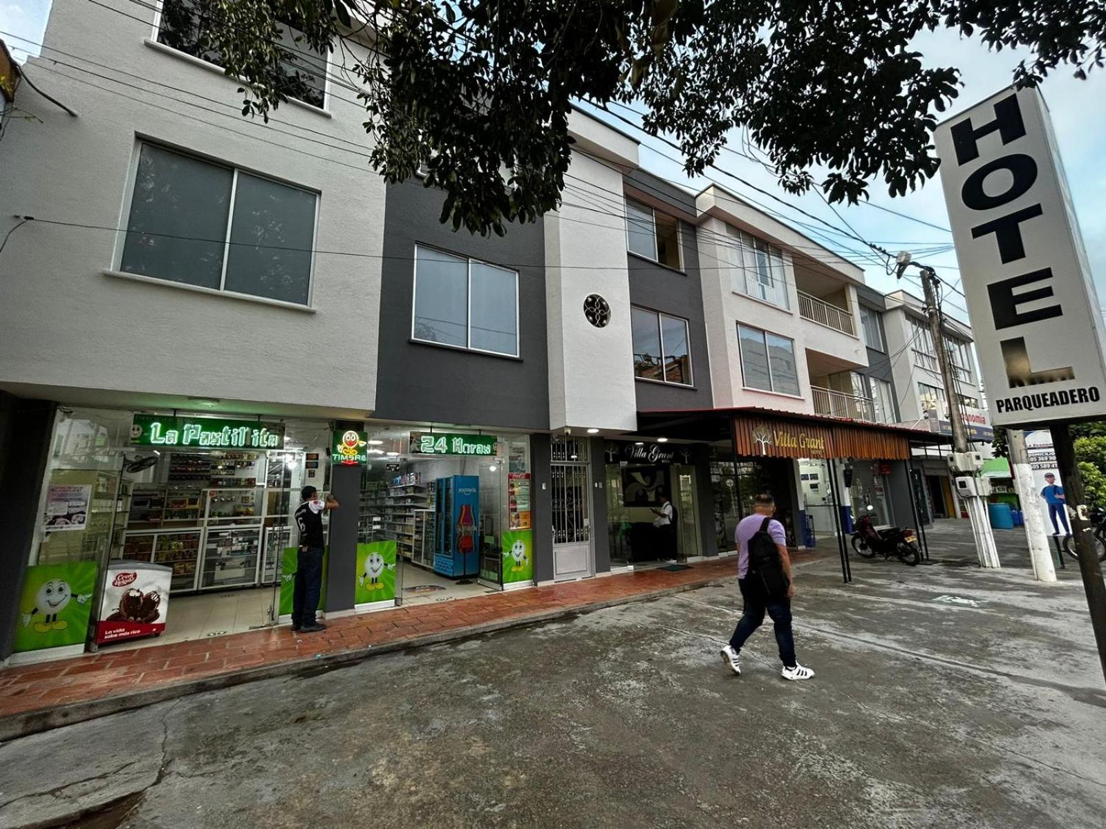 Hotel Villa Grant 아과치카 외부 사진